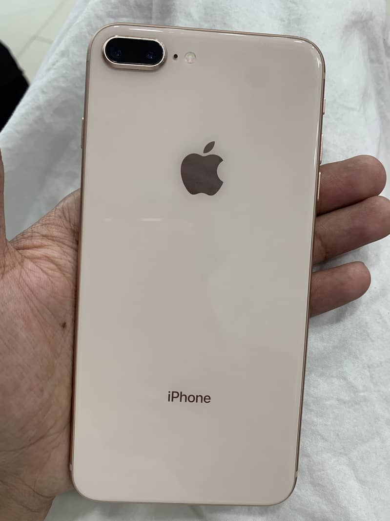 Apple iPhone 8 Plus 2