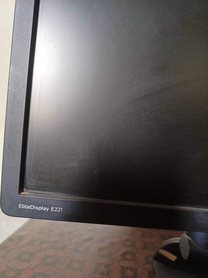 HP Elite display E221 1