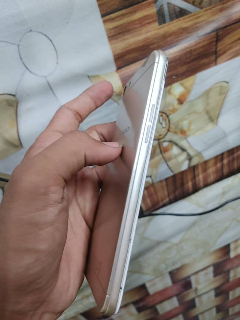 oppo a57 0