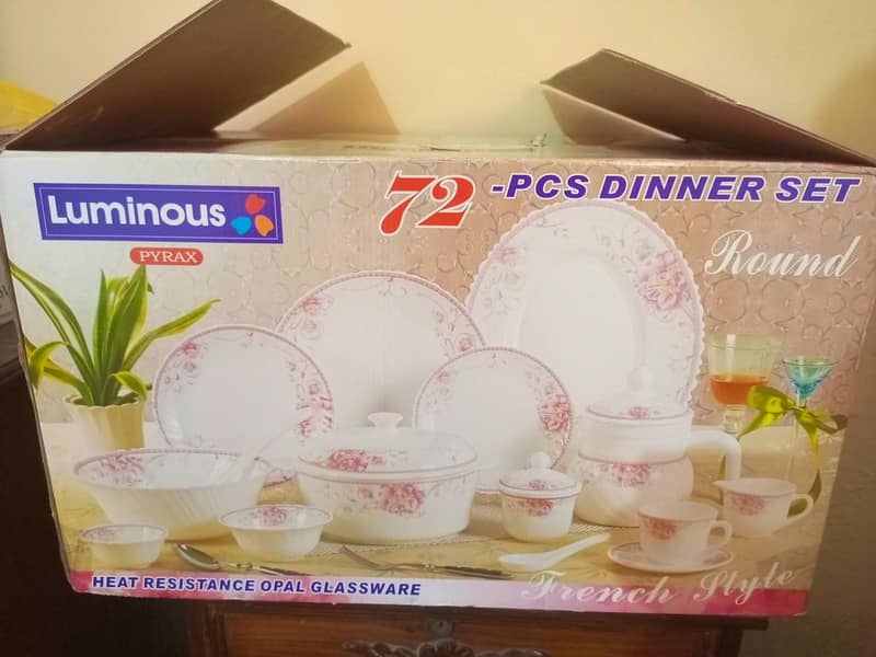marble dinner set 0