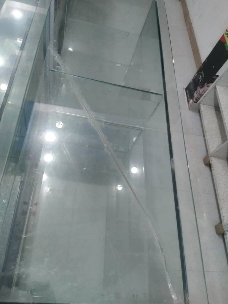 Shelves 0