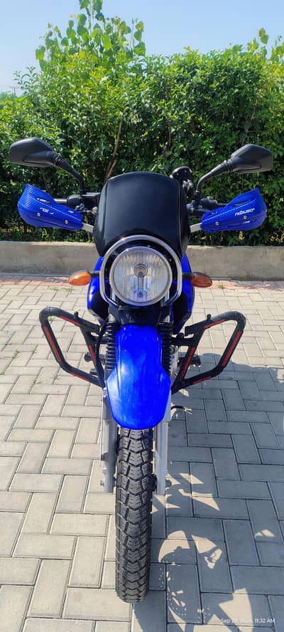 Yamaha YBR 125G Blue Lush condition  mob 03459700287