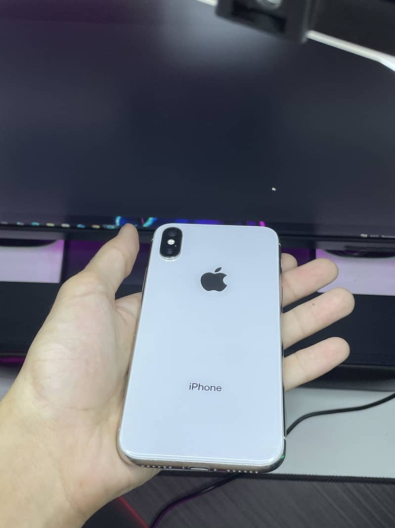 Apple iPhone X 1