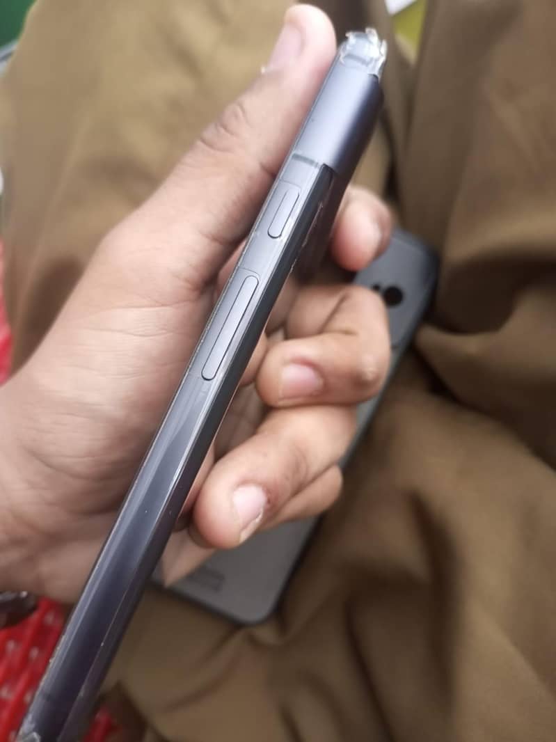 Google Pixel 8 1