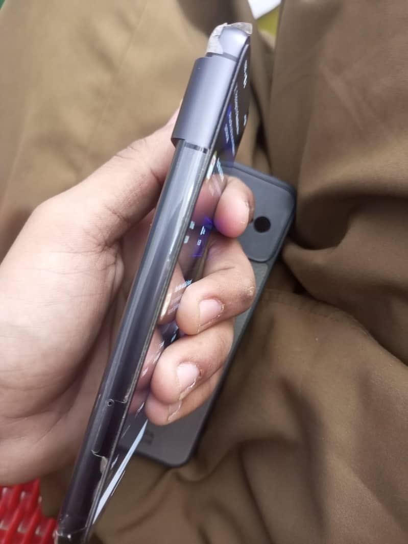 Google Pixel 8 3