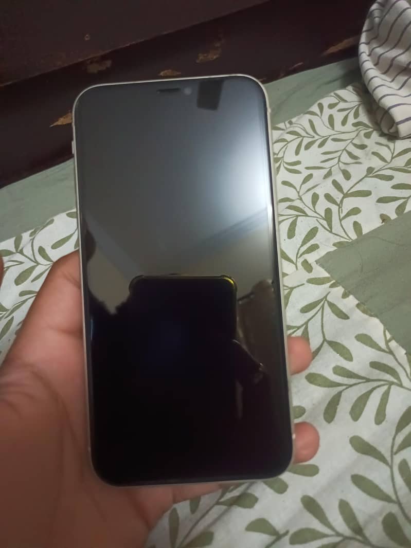 Apple iPhone 11 1