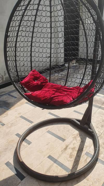 Jhoola - Egg Shaped Swing