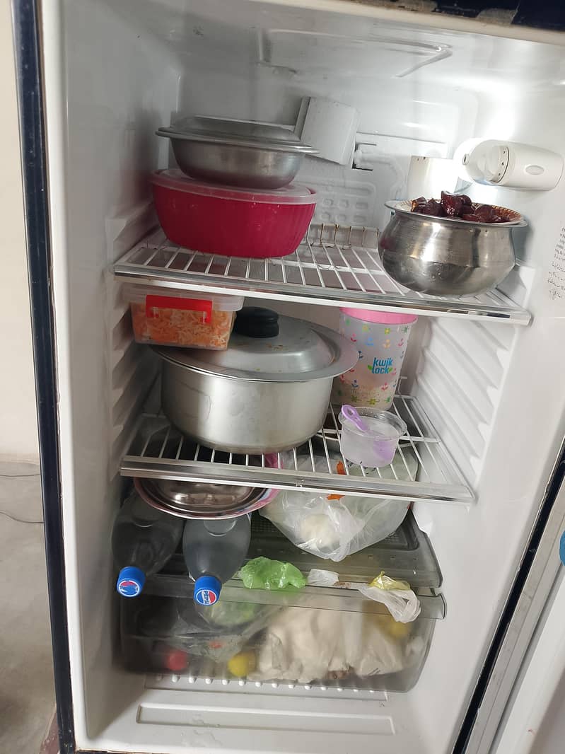 refrigerator 3