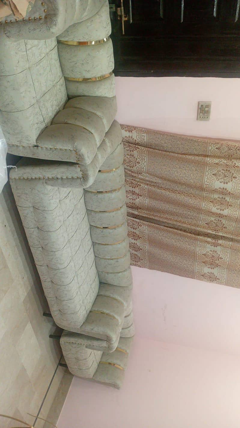 5 Seater Sofa Set 6