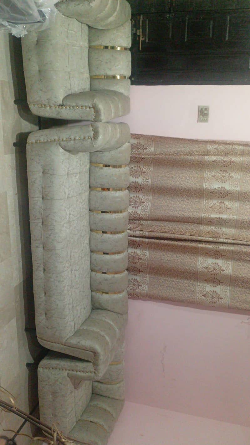 5 Seater Sofa Set 9