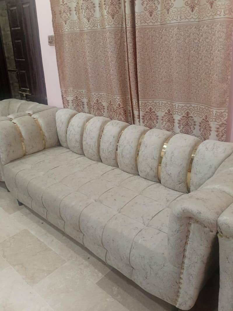 5 Seater Sofa Set 10