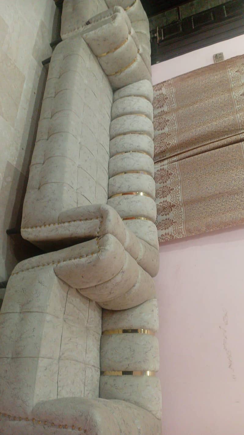 5 Seater Sofa Set 12