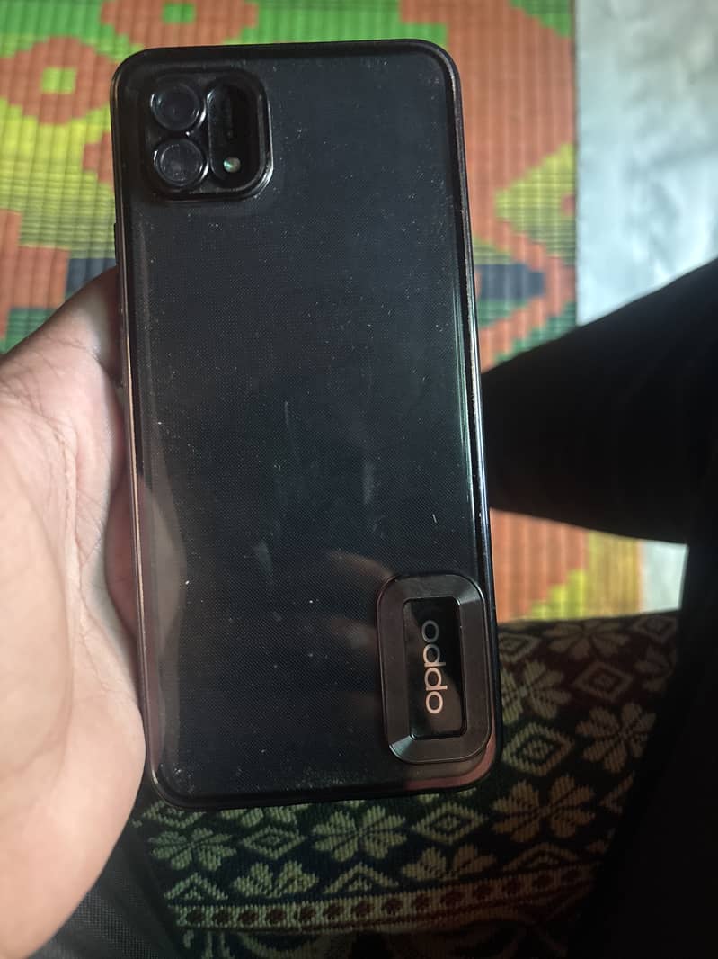 OPPO A16e 1