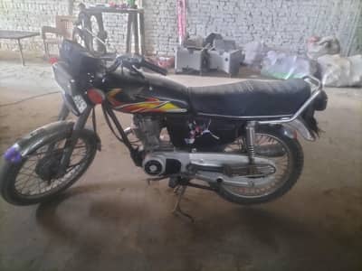 Honda 125 2011 model