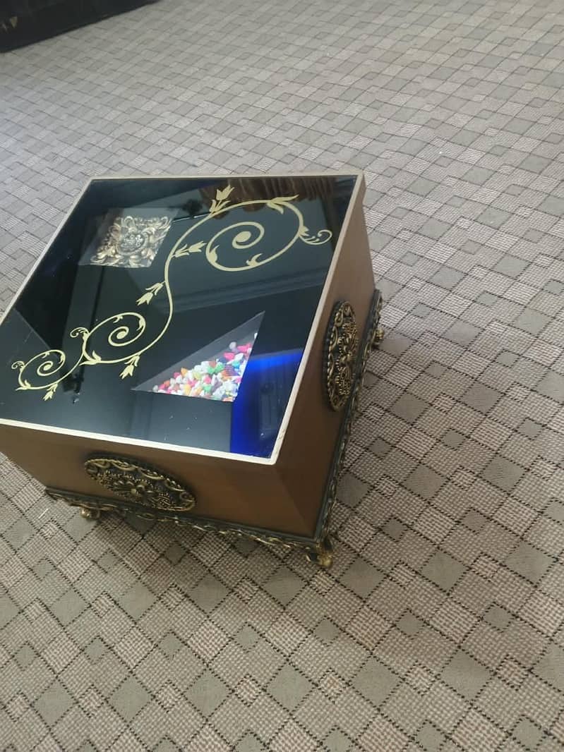 Center Table with 2 Side Table 1