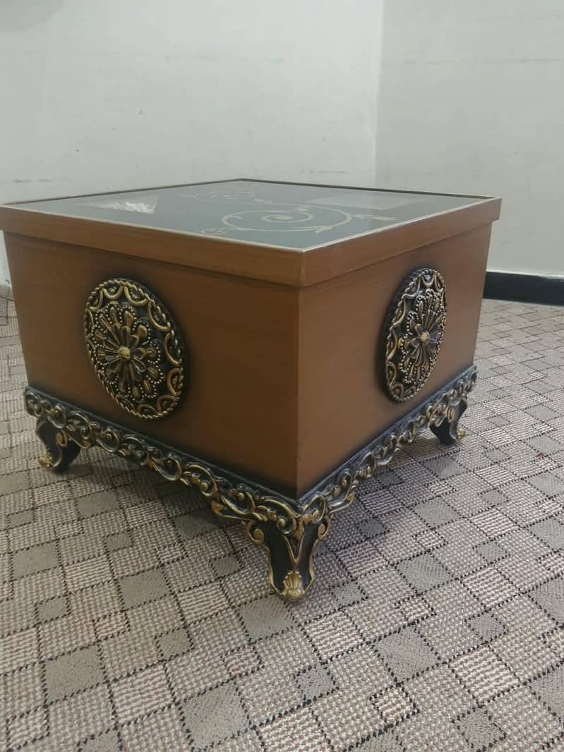 Center Table with 2 Side Table 3
