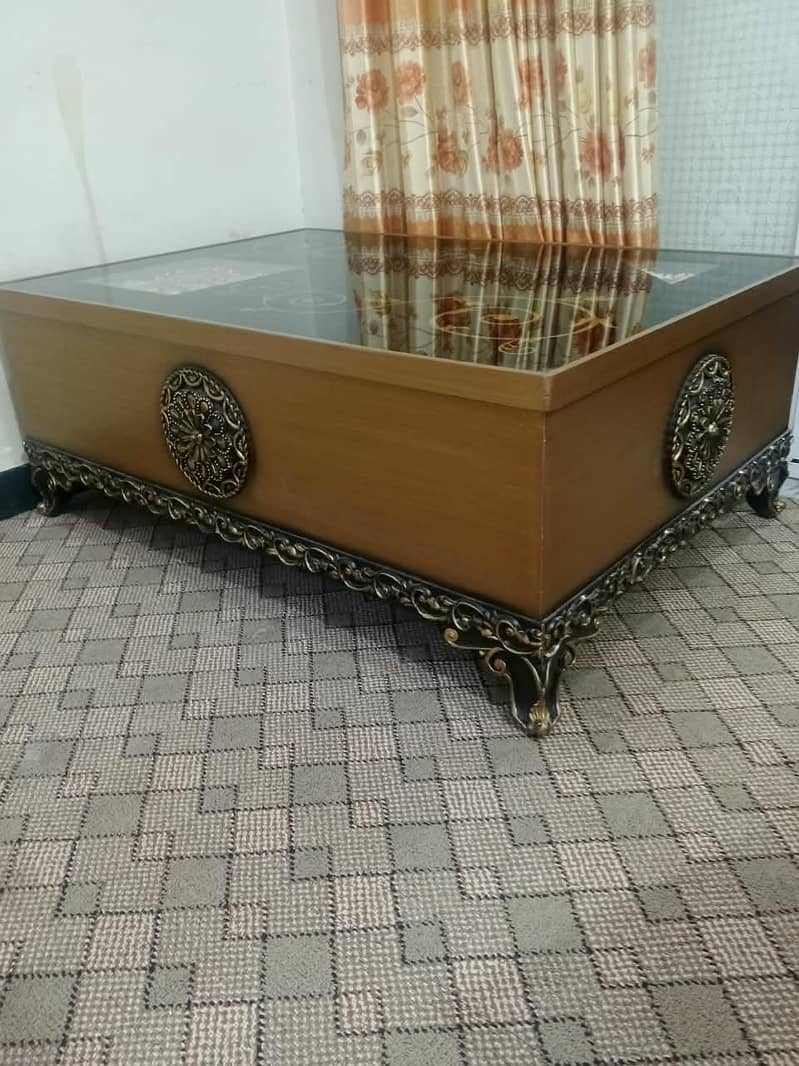 Center Table with 2 Side Table 4
