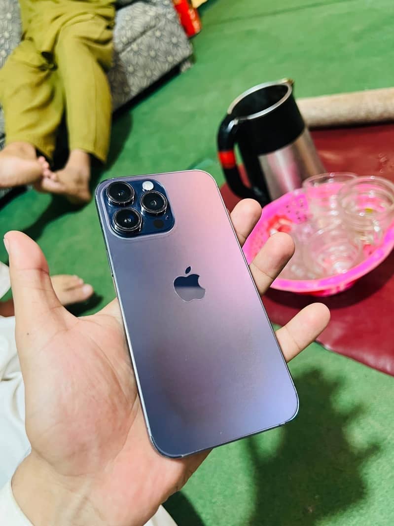 Apple iPhone 14 Pro Max 5