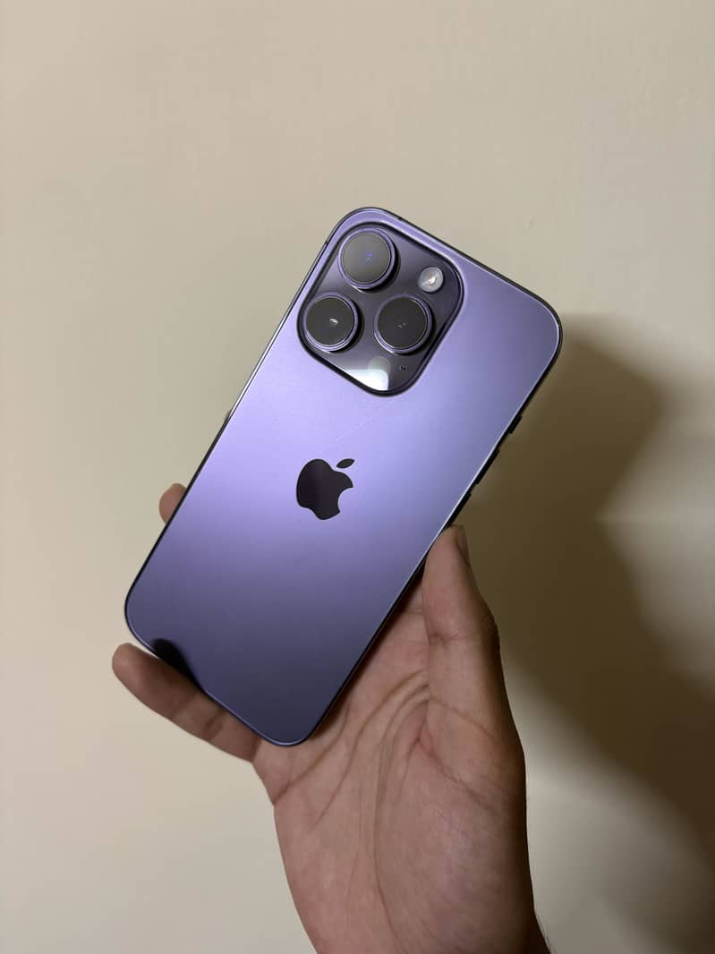 Apple iPhone 14 Pro 0
