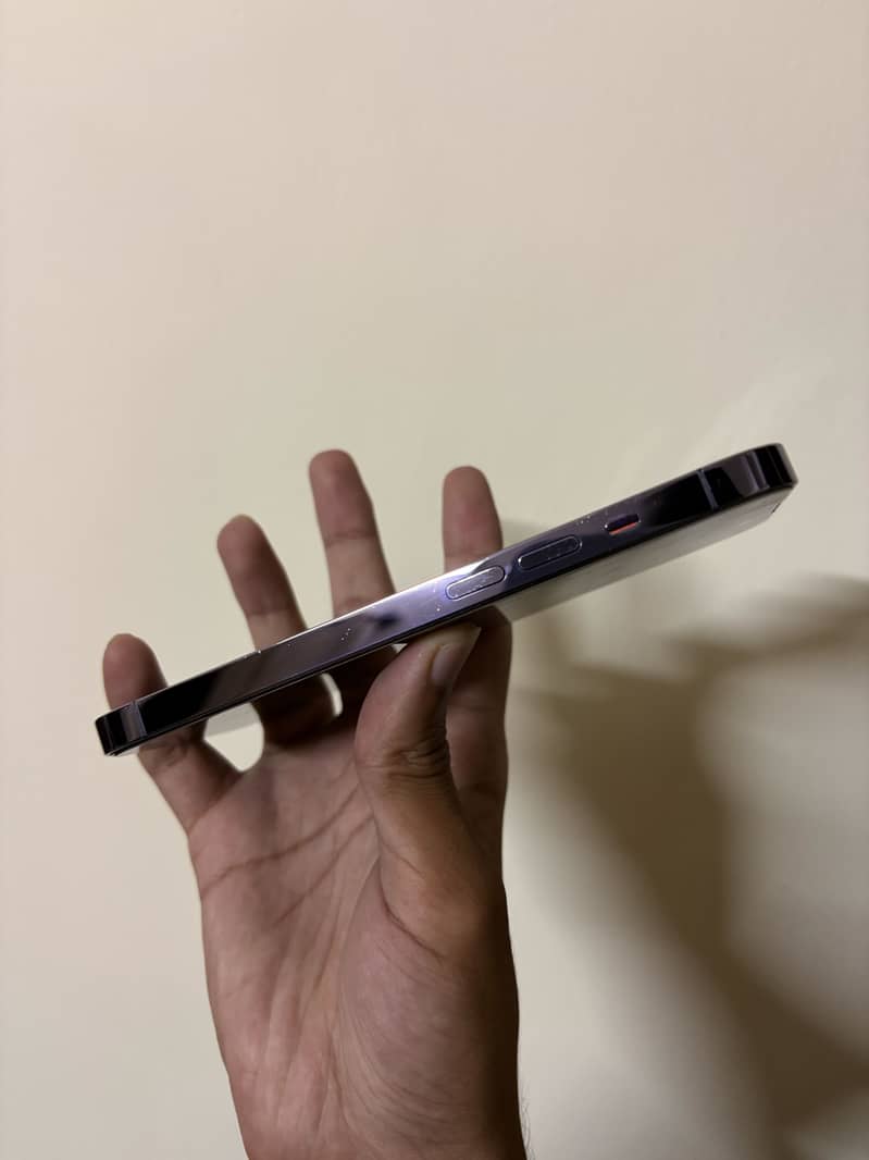 Apple iPhone 14 Pro 3