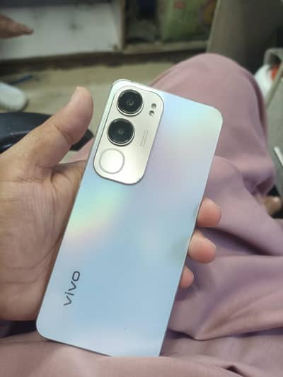 Vivo Y19s