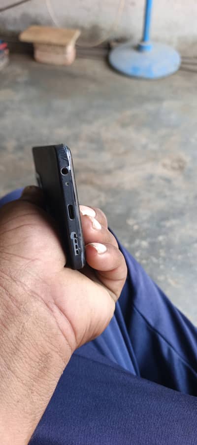 Infinix Hot40i