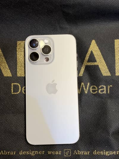 Apple iPhone 15 Pro Max