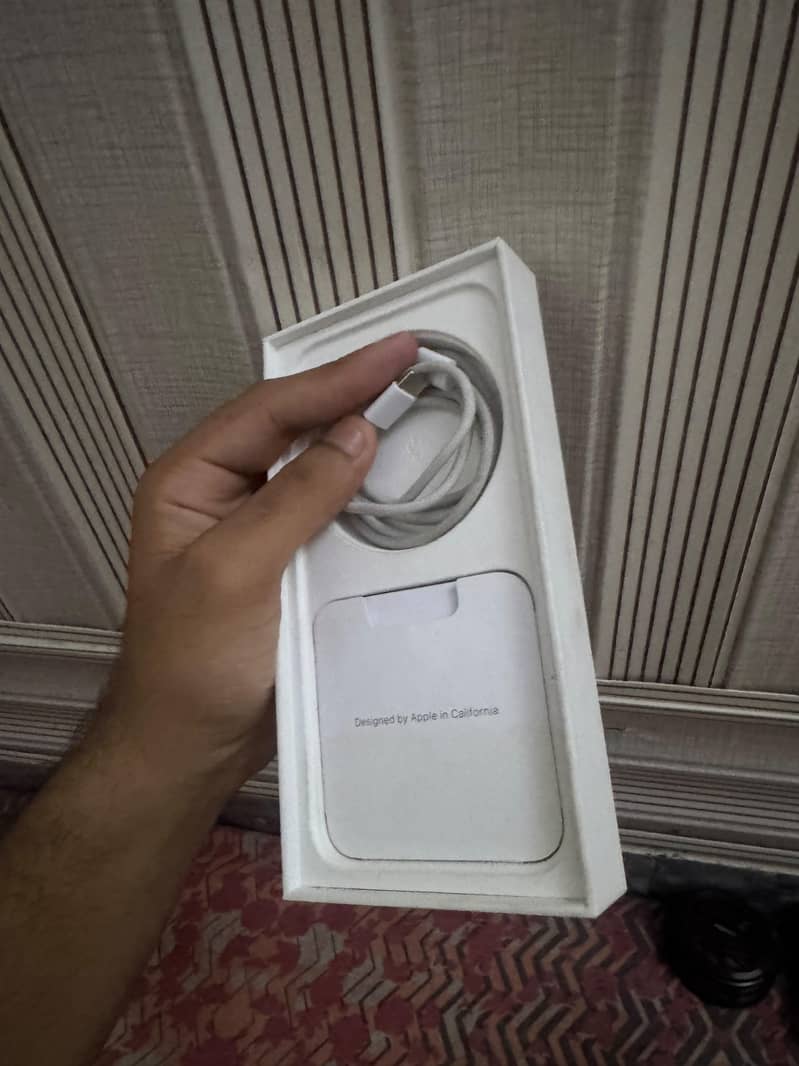 Apple iPhone 15 pro max 7
