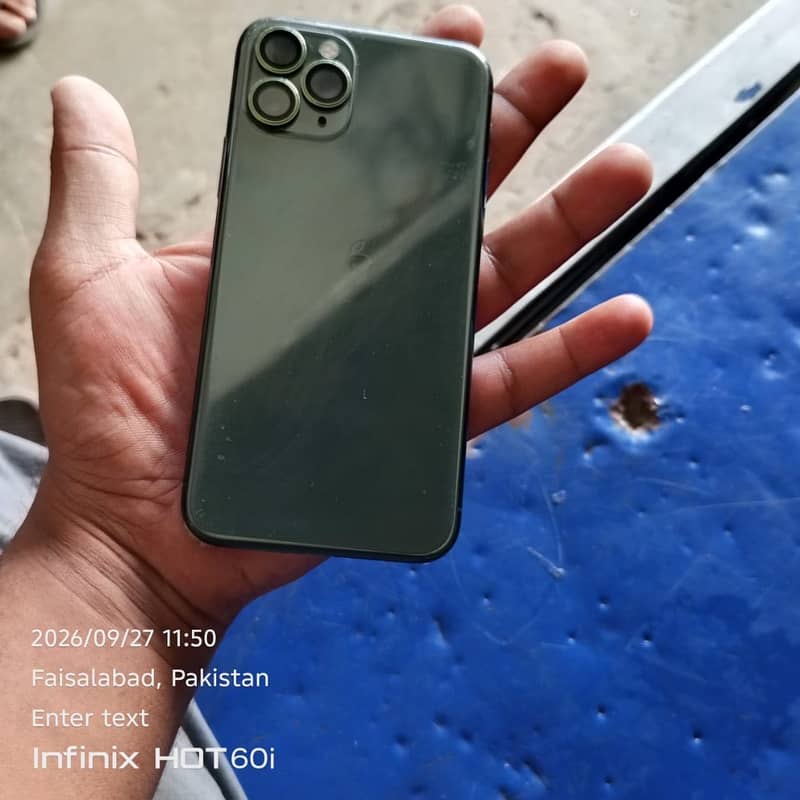 Apple iPhone 11 Pro 1