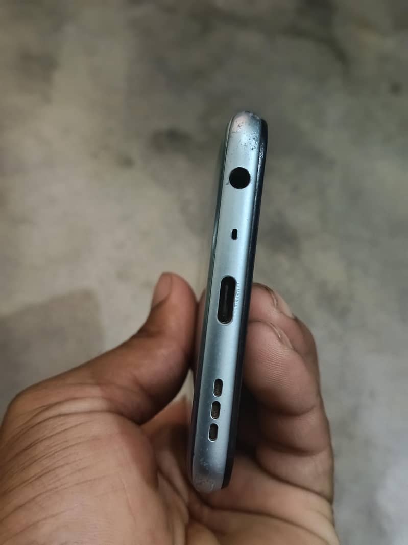 OPPO A96 0