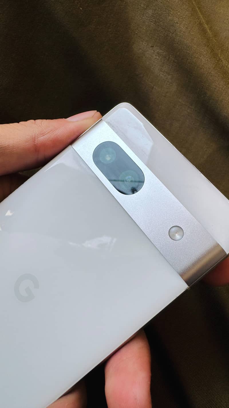Google Pixel 7a 4