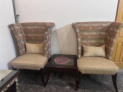chairs table and tv rank