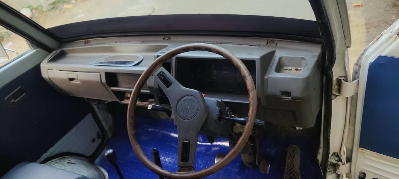 Suzuki Bolan 7