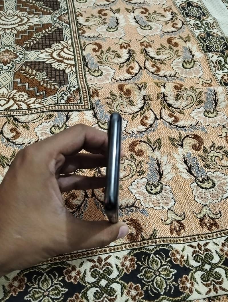 Apple iPhone X 2