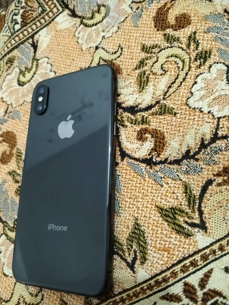 Apple iPhone X 6