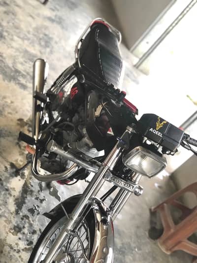 Honda 125 Model 1998 For Sale Antique Peace