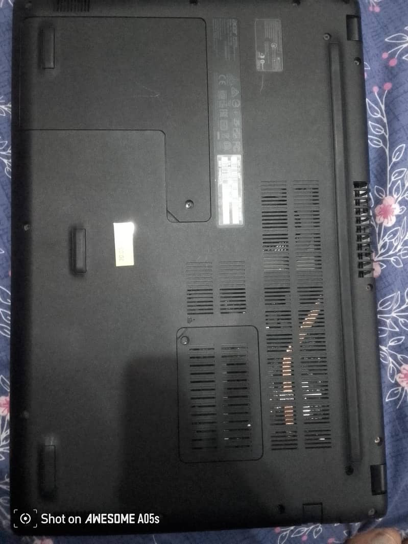 Laptop About 3