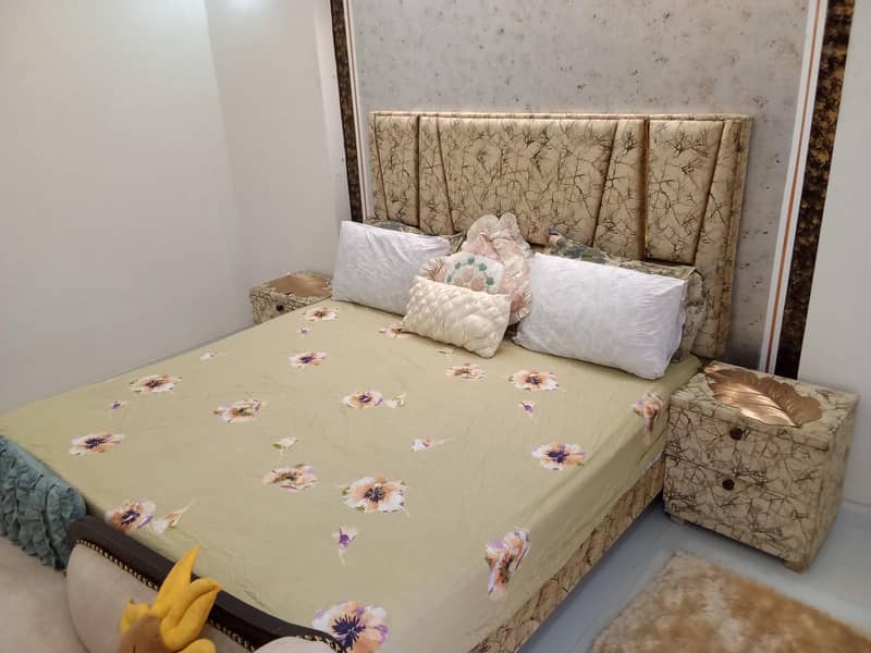 KING SIZE BED 1