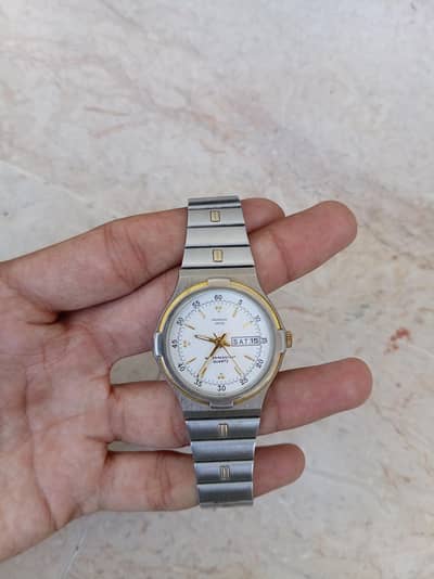 10/10 Condition watches used properly working
