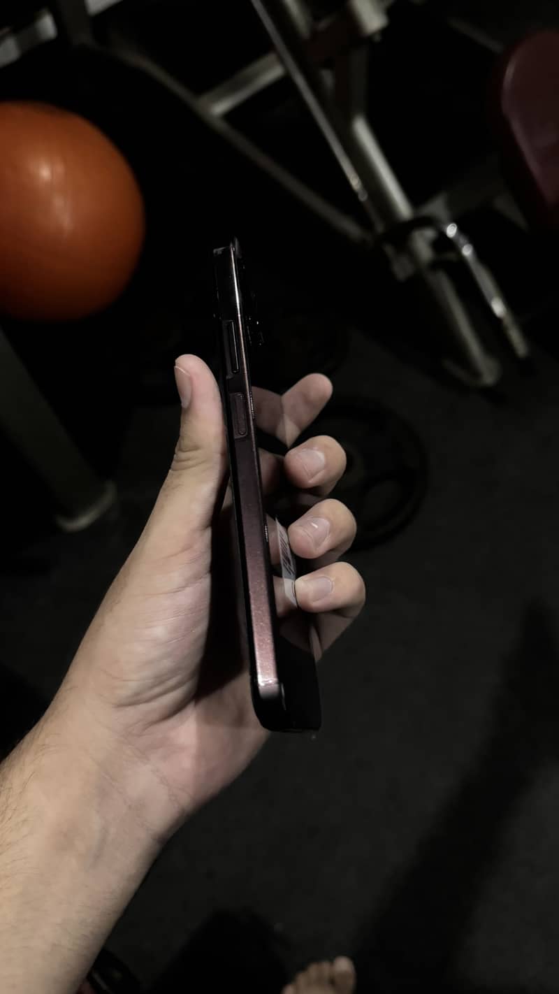 OPPO A6 4