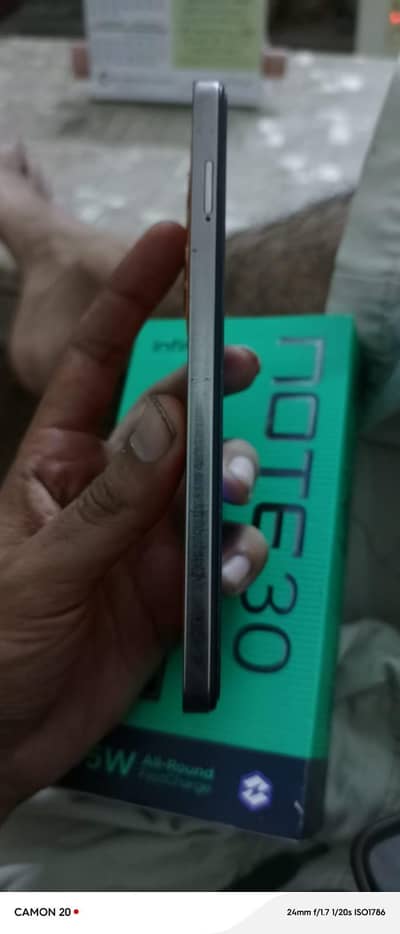 Infinix Note 30