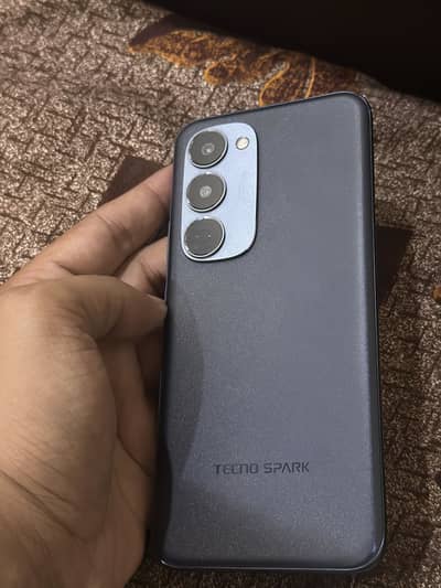 Tecno Spark 40 pro plus 8/256