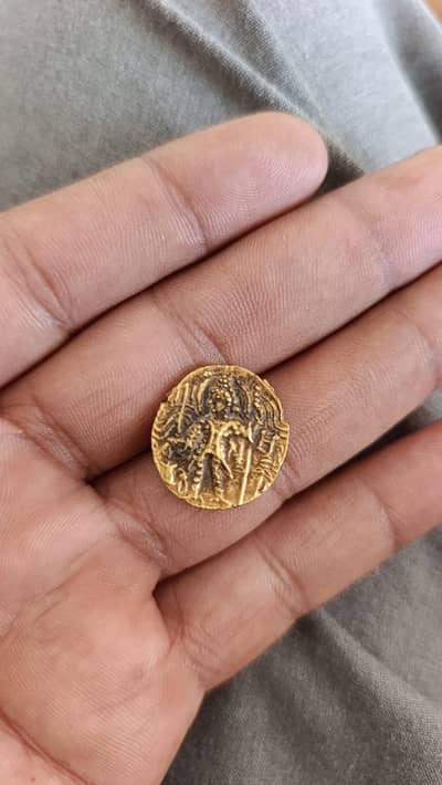 kushan empire gold dinar 4 century