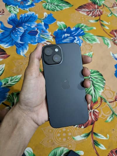 Apple iPhone 15