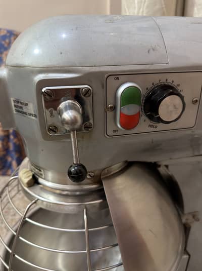 Hobart Dough Machine Pizza And Atta Mixer Baking Restaurant