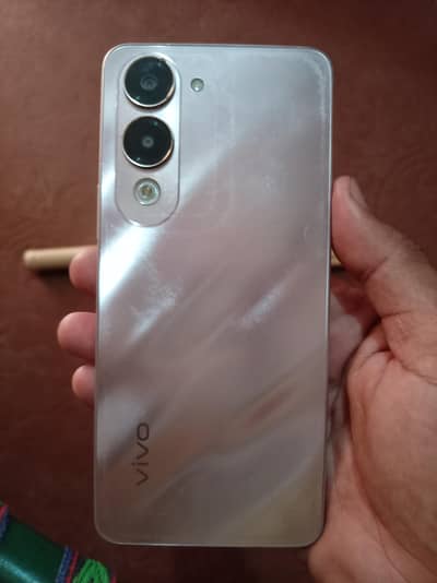 Vivo Y04