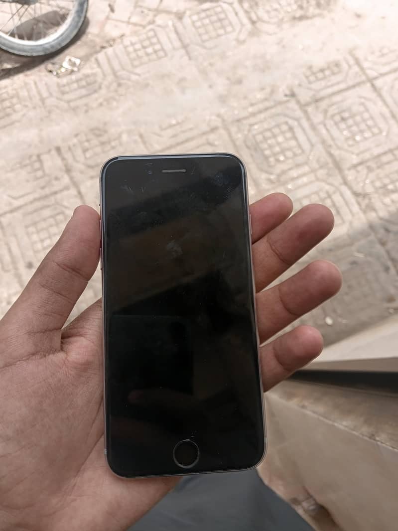 Apple iPhone 6S 2