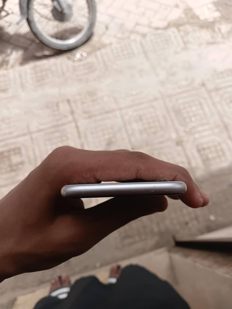 Apple iPhone 6S 7