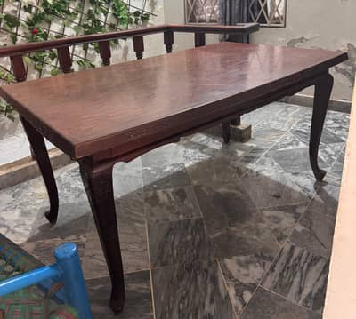 wooden dinning table