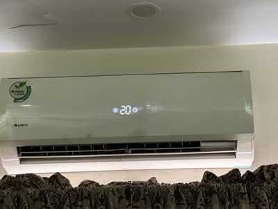 Gree Split Ac 1 ton 100% ok